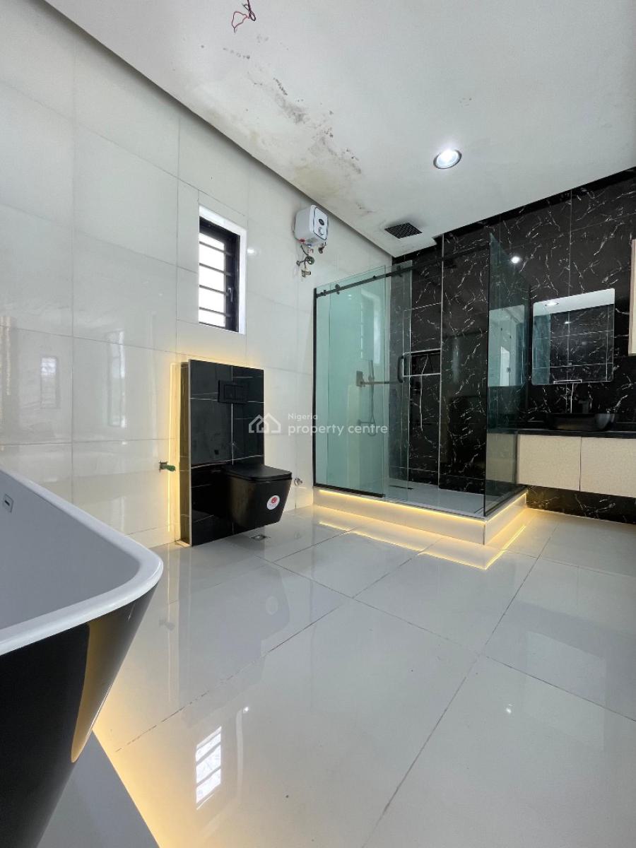 5 Bedroom Fully Detached, Lekki, Lagos, Detached Duplex for Sale