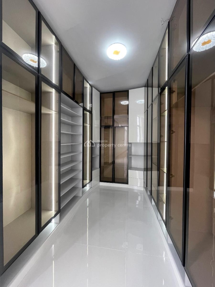 5 Bedroom Fully Detached, Lekki, Lagos, Detached Duplex for Sale