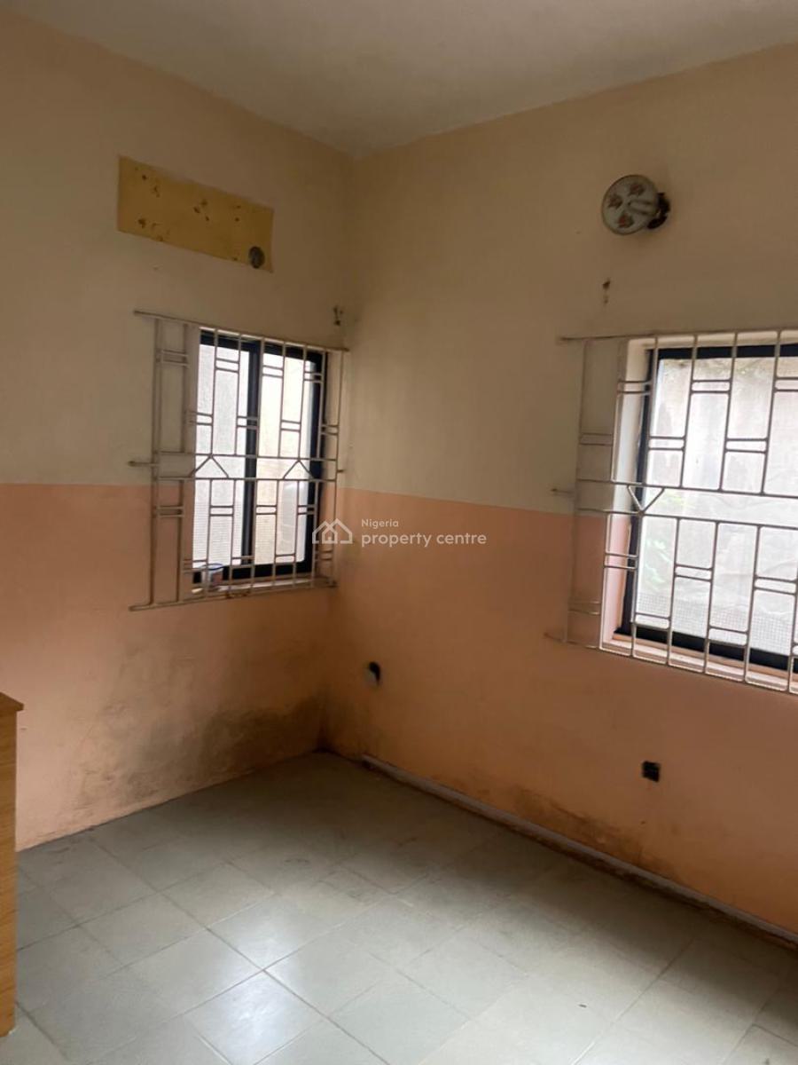 3 Bedroom Flat, Gra Phase 2, Magodo, Lagos, Flat / Apartment for Rent