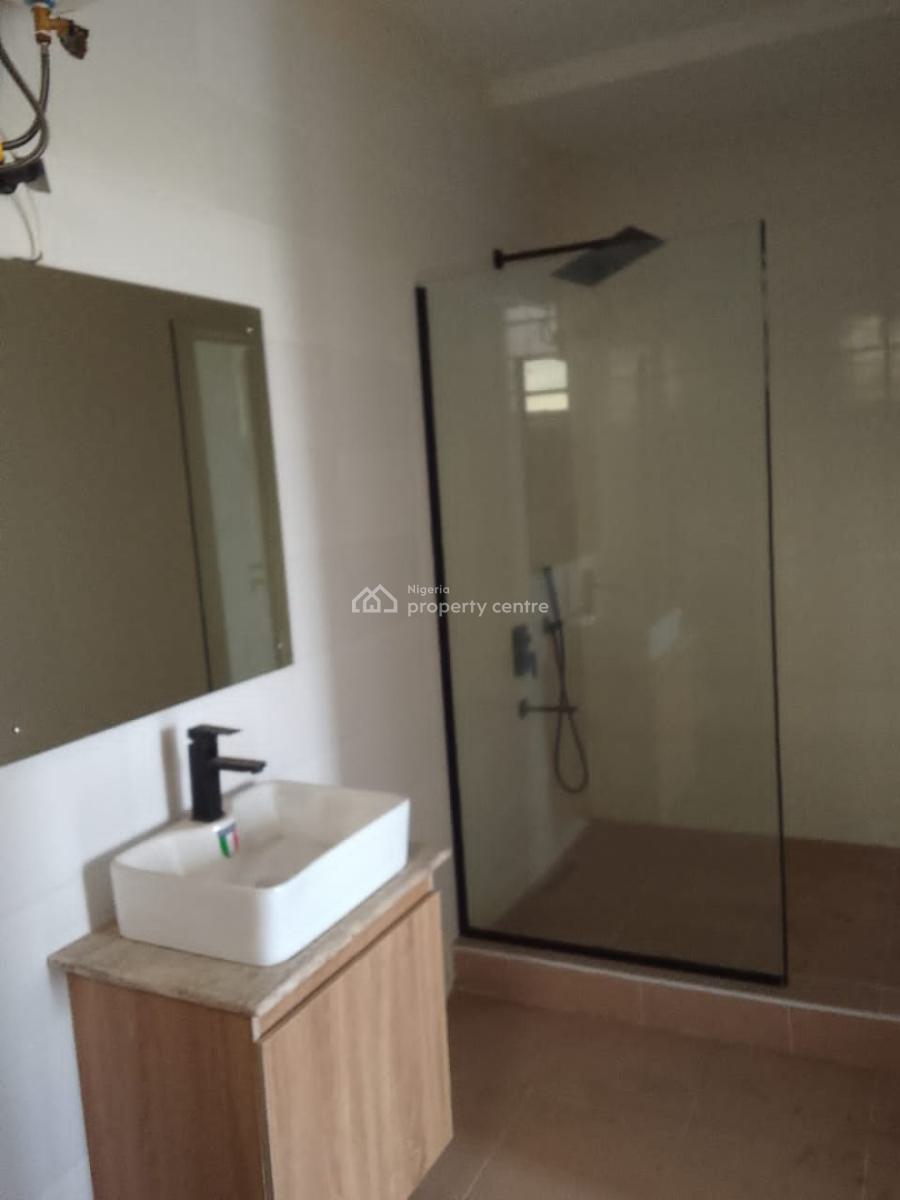 a 4 Bedroom Semi Detached Duplex with Bq, Lekki Phase 2, Lekki, Lagos, House for Sale