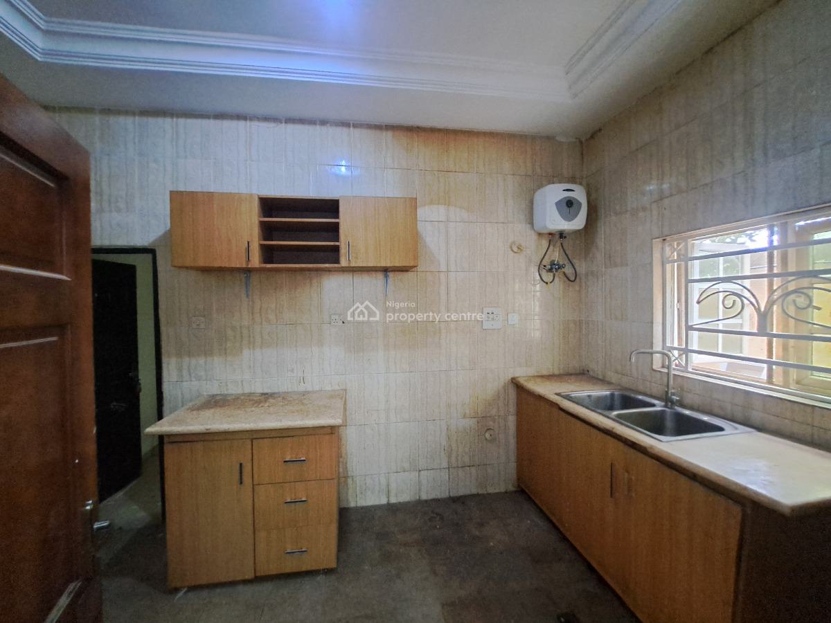 Spacious 3 Bedroom Flat, Katampe (main), Katampe, Abuja, Flat / Apartment for Rent