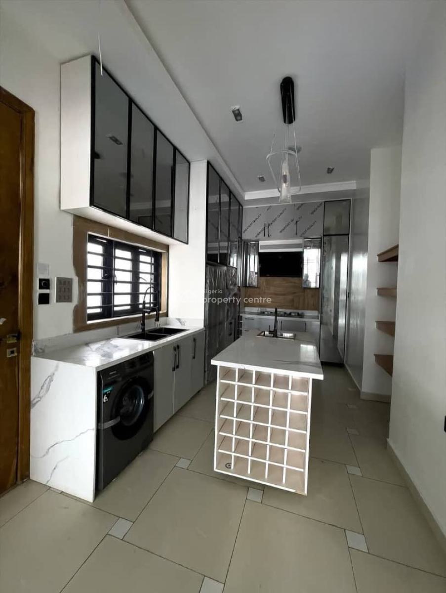 Exquisite 4 Bedroom Detached Duplex with Bq in Secure Estate, Orchid Road, Lekki, Lagos, Detached Duplex for Sale