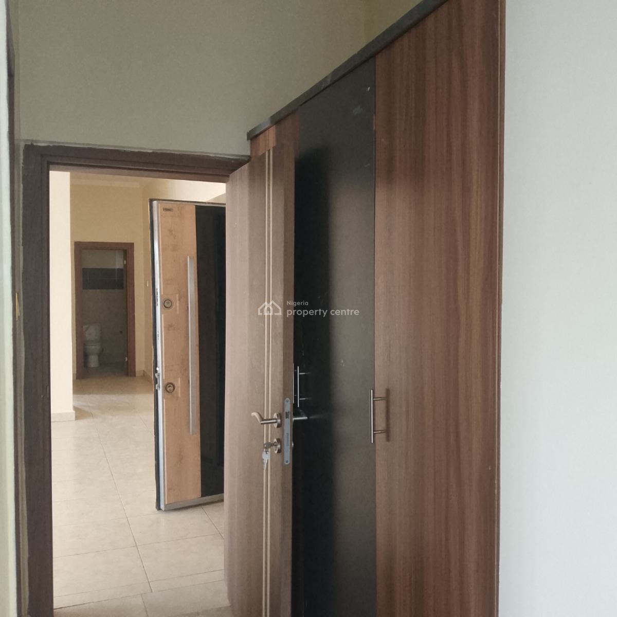 2-bedroom with Fitted Kitchen and Wardrobe, Katampe Extension, Katampe, Abuja, Flat / Apartment for Rent