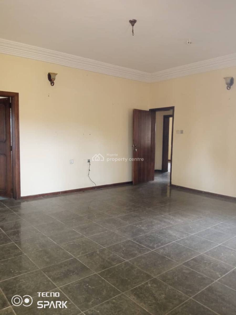Good 2 Bedrooms Flat  Apartment 3.5 By American International School, Durumi, Abuja, Flat / Apartment for Rent
