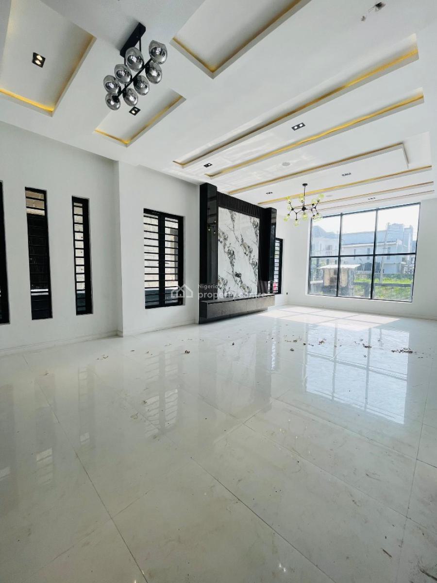 Beautifully Carved Luxury 5 Bedroom Detached Home with Swimming Pool, Lekki County Homes, Lekki, Lagos, Detached Duplex for Sale