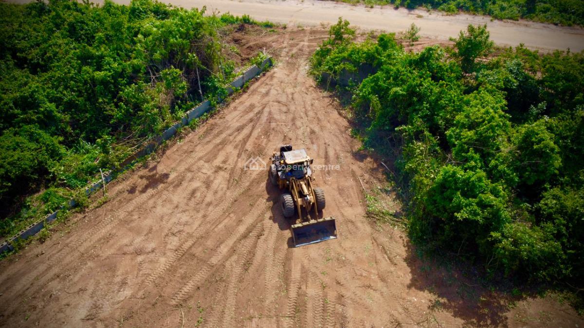 Acquire 100% Dry Commercial Land at a Discounted Price, 2 Minutes Drive From The Lagos New Nysc Camp, Agbowa, Ikorodu, Lagos, Commercial Land for Sale