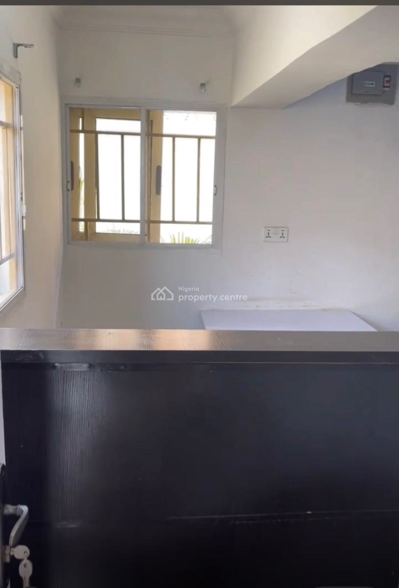 Mini Flat, Lekki Phase 1, Lekki, Lagos, Mini Flat (room and Parlour) for Rent