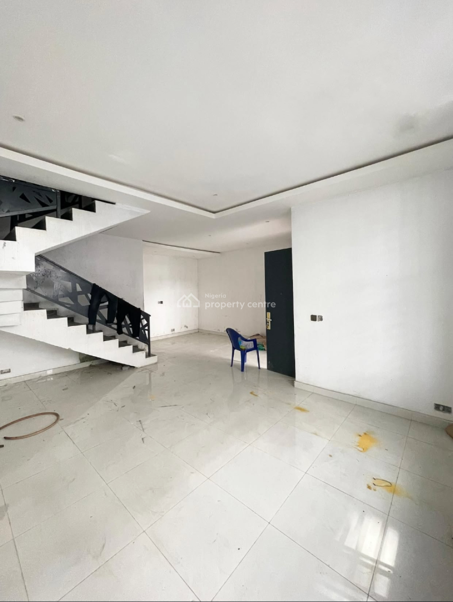 Contemporary 3 Bedroom Terrace Duplex, Lekki Phase 1, Lekki, Lagos, Terraced Duplex for Sale