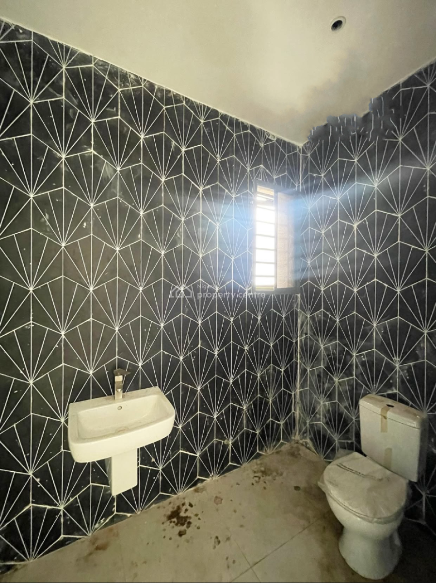 Contemporary 3 Bedroom Terrace Duplex, Lekki Phase 1, Lekki, Lagos, Terraced Duplex for Sale