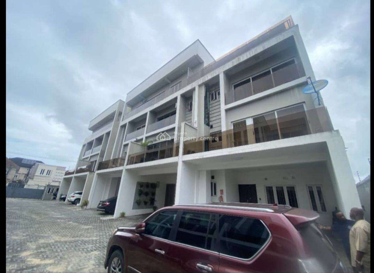 Serviced 3-bedroom Flat on Pentfloor with Bq, Lekki Phase 1, Lekki, Lagos, House for Rent