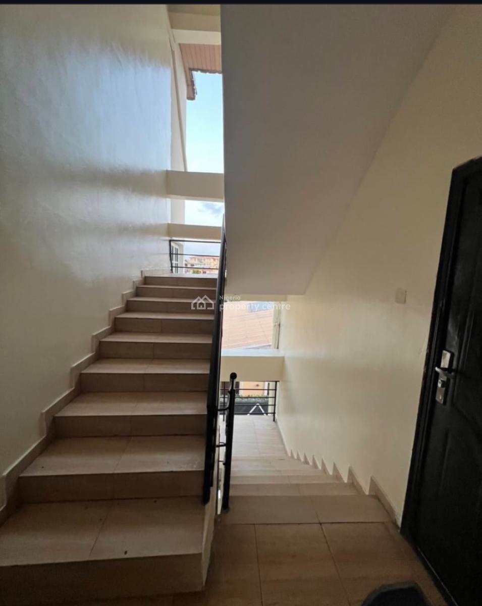 Newly Renovated 2 Bedroom Apartment, Igbo Efon, Lekki, Lagos, Flat / Apartment for Sale
