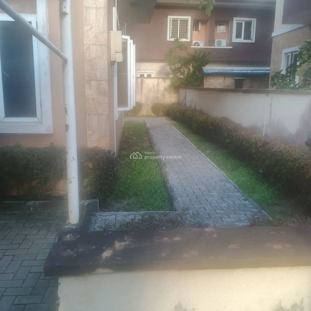 Well Maintained 4 Bedroom Duplex with Bq, Serviced Estate By Chisco Busstop, Ikate Elegushi, Lekki, Lagos, Terraced Duplex for Rent