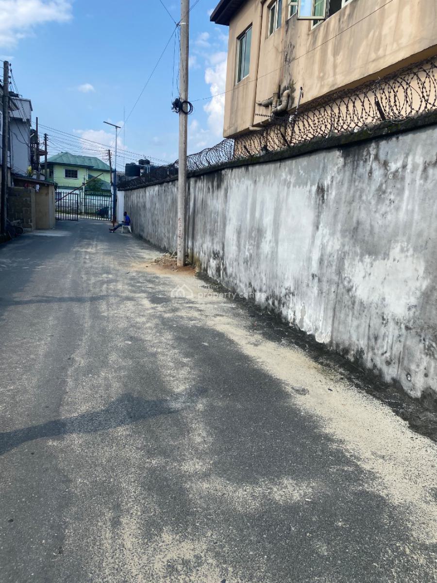 Well Located Table Dry Land with Moulded Blocks, Woji / Nvuigwe Estate, Port Harcourt, Rivers, Residential Land for Sale