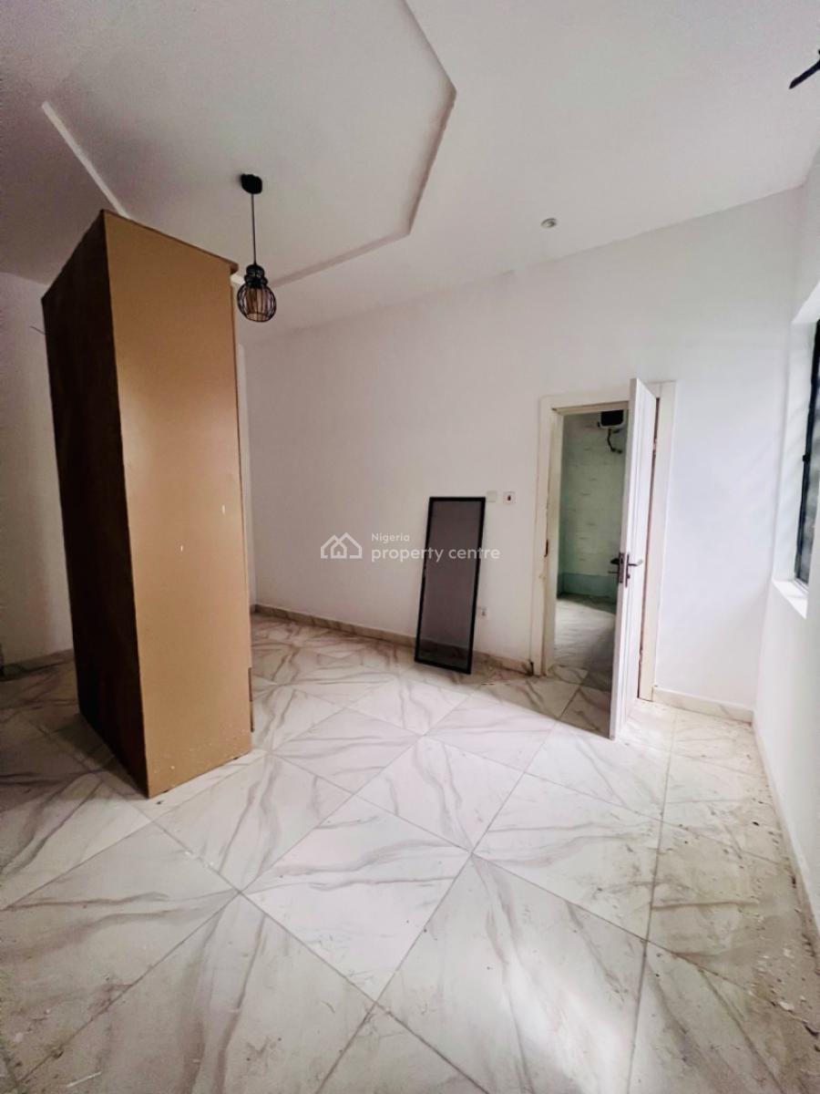 Brand New Contemporary 2 Bedroom Flat in a Serene Estate, Orchid Road, Lekki, Lagos, Flat / Apartment for Rent
