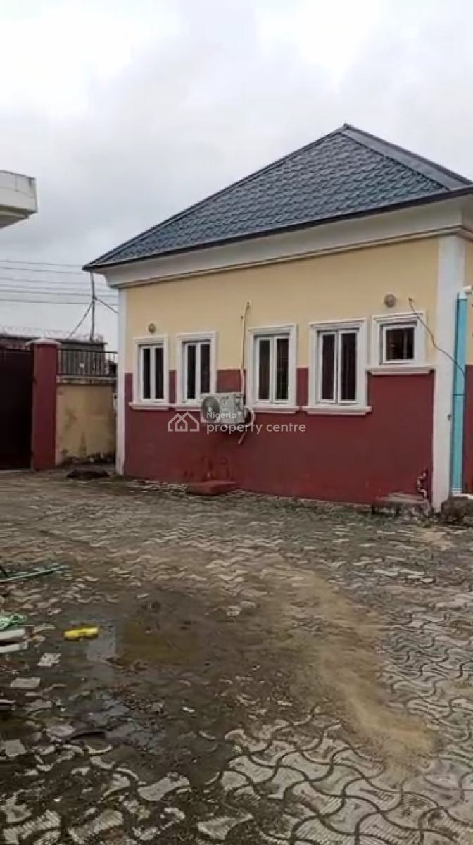 2 Bedrooms Flat, Baale Visinity, Ologolo, Lekki, Lagos, Flat / Apartment for Sale