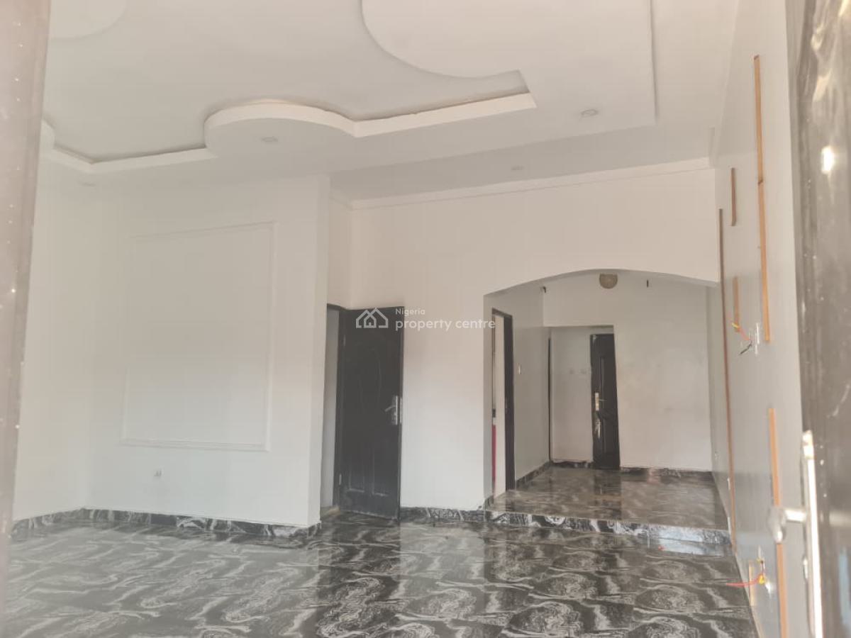 Excellent Spacious 2 Bedroom Apartment, Von Road, Lugbe District, Abuja, Flat / Apartment for Rent
