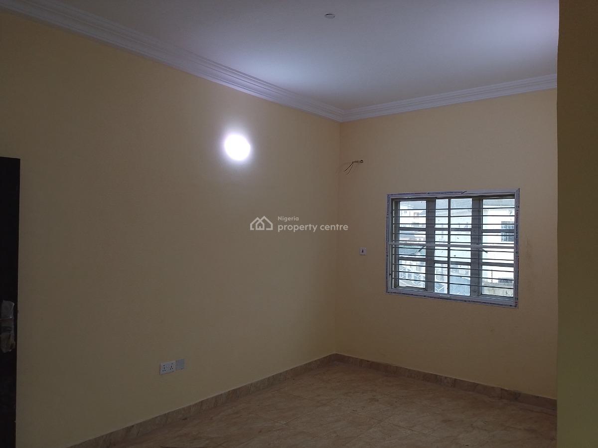 Massive 2 Bedrooms Flat in a Prime Location, Katampe (main), Katampe, Abuja, Flat / Apartment for Rent
