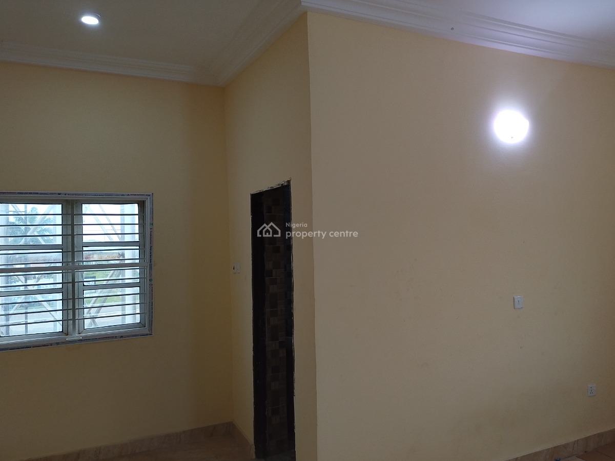 Massive 2 Bedrooms Flat in a Prime Location, Katampe (main), Katampe, Abuja, Flat / Apartment for Rent