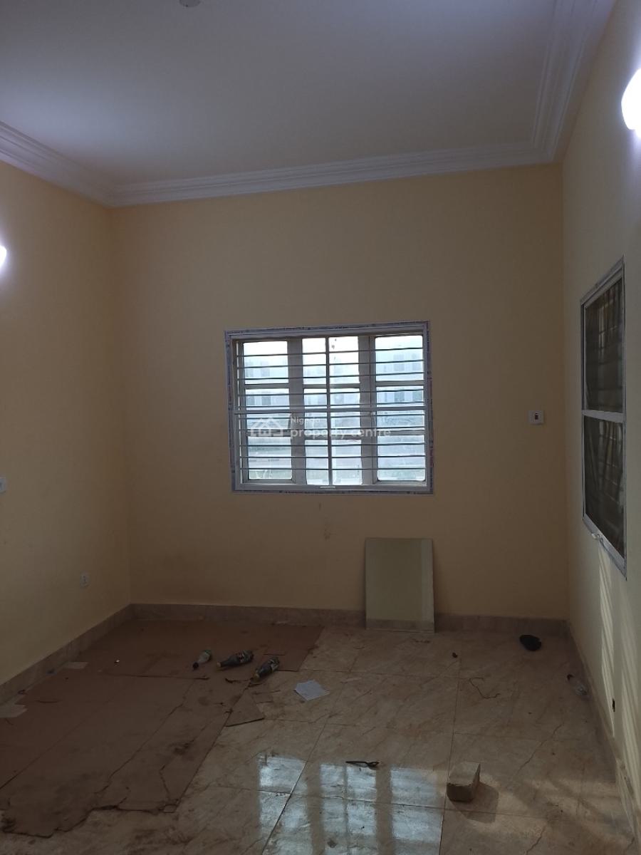 Massive 2 Bedrooms Flat in a Prime Location, Katampe (main), Katampe, Abuja, Flat / Apartment for Rent