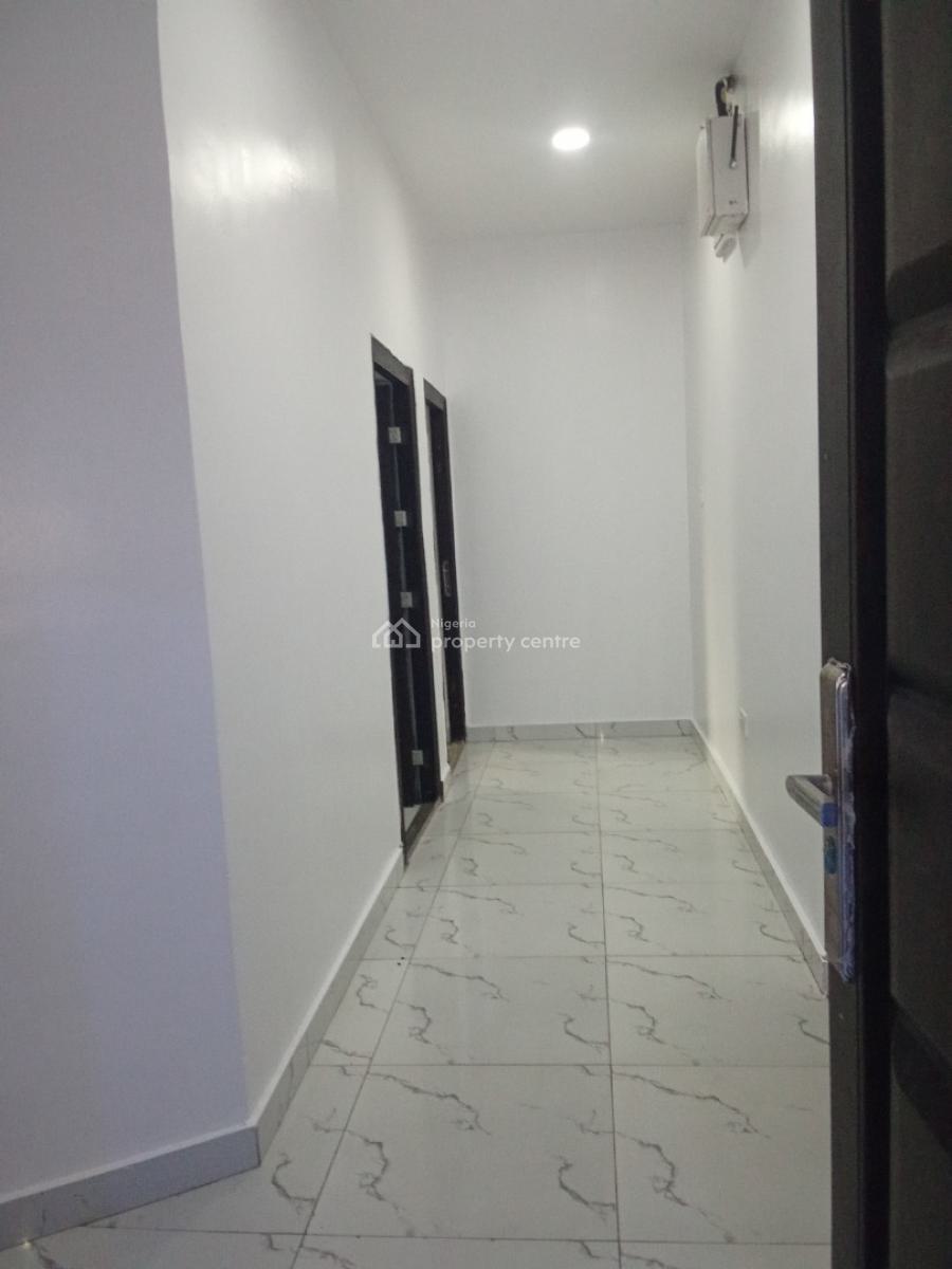 Luxury and Excellent 3bedrooms Upstairs, Lbs, Sangotedo, Ajah, Lagos, House for Rent