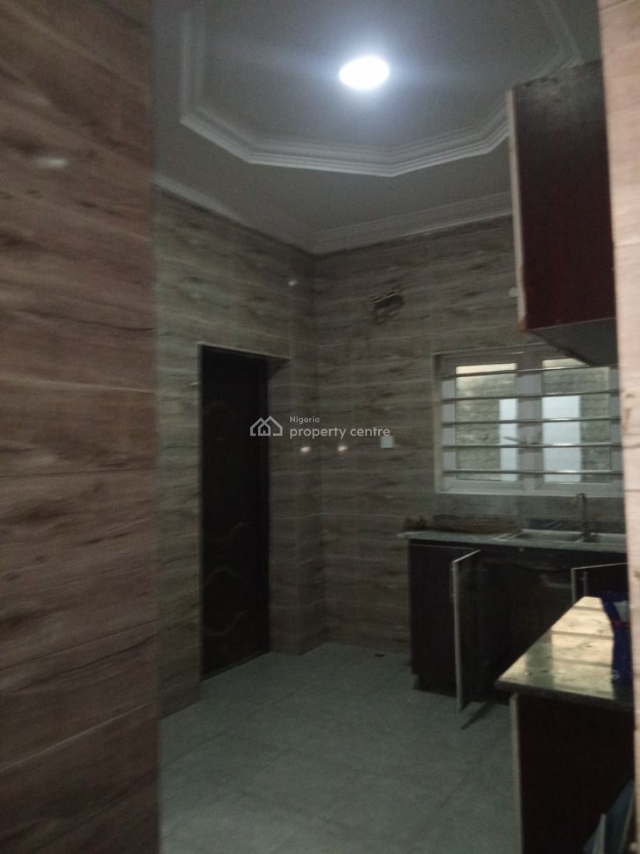 Luxury and Excellent 3bedrooms Upstairs, Lbs, Sangotedo, Ajah, Lagos, House for Rent