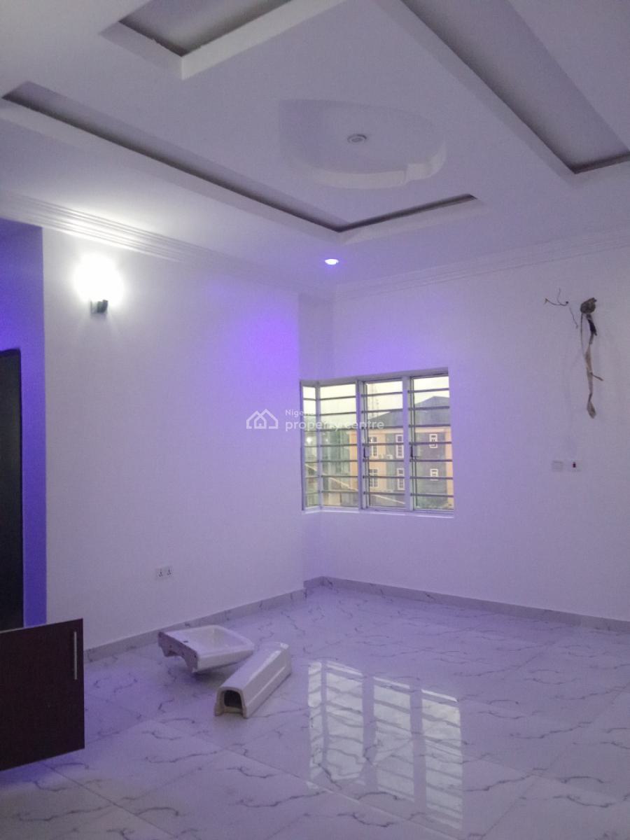 Luxury and Excellent 3bedrooms Upstairs, Lbs, Sangotedo, Ajah, Lagos, House for Rent