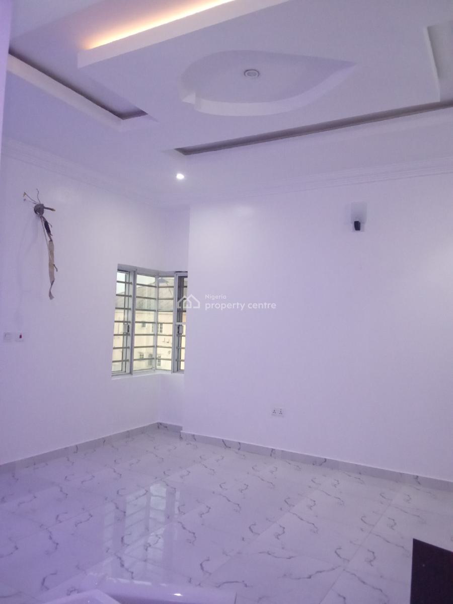 Luxury and Excellent 3bedrooms Upstairs, Lbs, Sangotedo, Ajah, Lagos, House for Rent