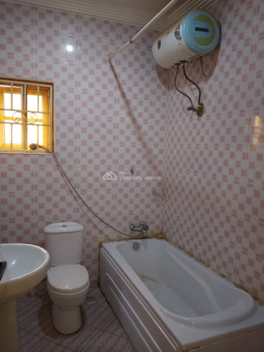 Serviced Three Bedrooms Flat, Katampe (main), Katampe, Abuja, Flat / Apartment for Rent