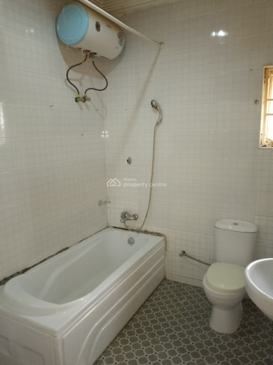 Serviced Three Bedrooms Flat, Katampe (main), Katampe, Abuja, Flat / Apartment for Rent