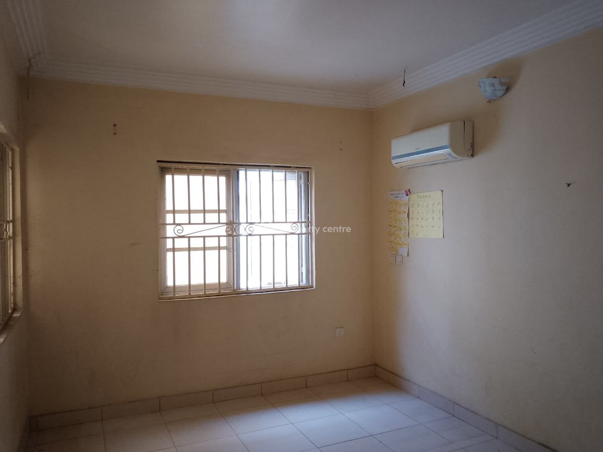 Serviced Three Bedrooms Flat, Katampe (main), Katampe, Abuja, Flat / Apartment for Rent