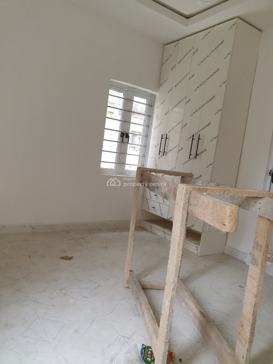 Spacious 2bedroom Flat, Ilasan, Lekki, Lagos, Flat / Apartment for Rent