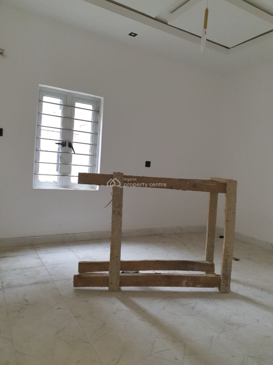 Spacious 2bedroom Flat, Ilasan, Lekki, Lagos, Flat / Apartment for Rent