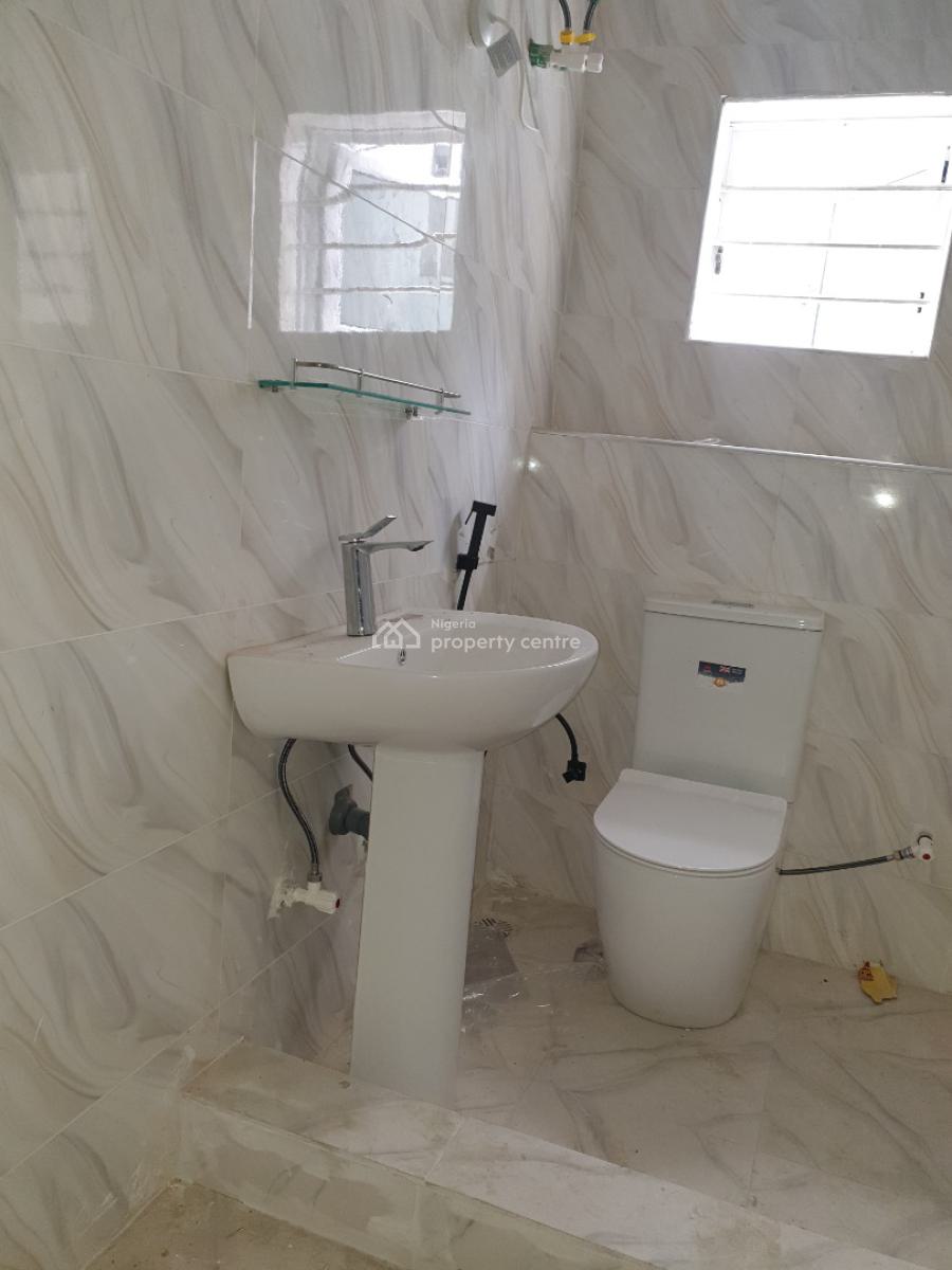 Spacious 2bedroom Flat, Ilasan, Lekki, Lagos, Flat / Apartment for Rent