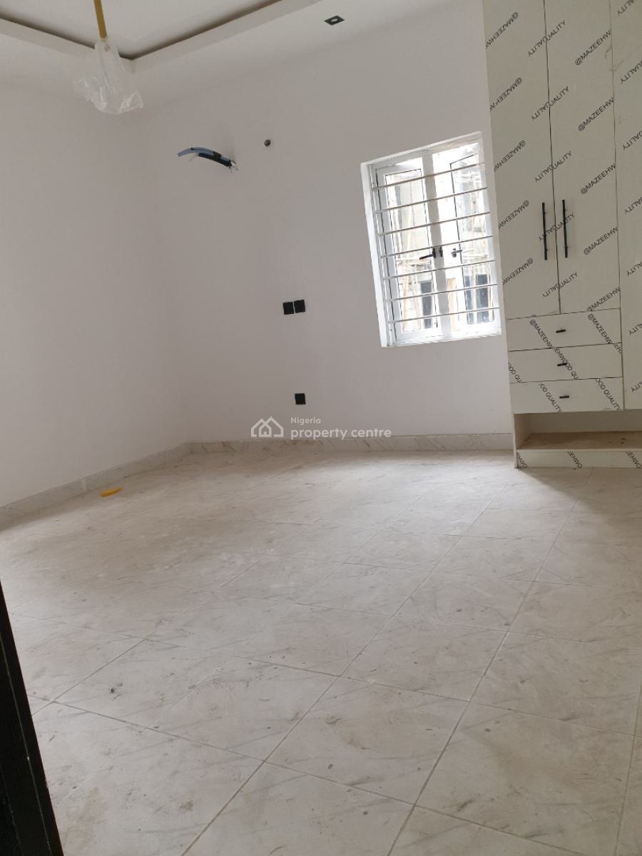 Spacious 2bedroom Flat, Ilasan, Lekki, Lagos, Flat / Apartment for Rent