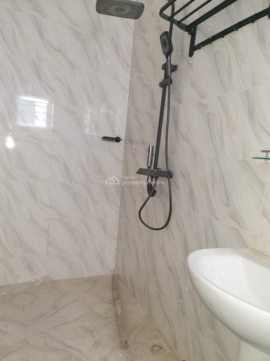 Spacious 2bedroom Flat, Ilasan, Lekki, Lagos, Flat / Apartment for Rent