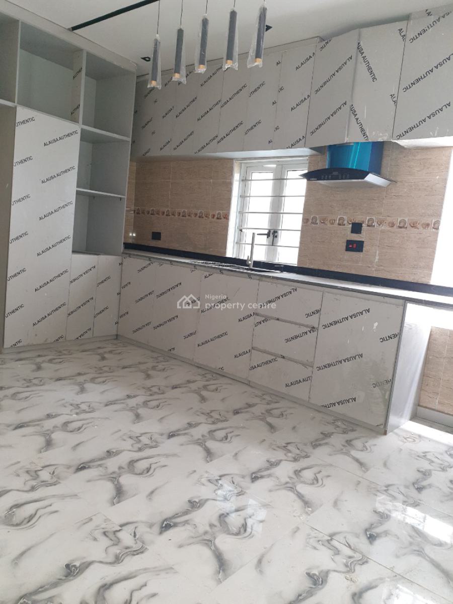 Spacious 2bedroom Flat, Ilasan, Lekki, Lagos, Flat / Apartment for Rent
