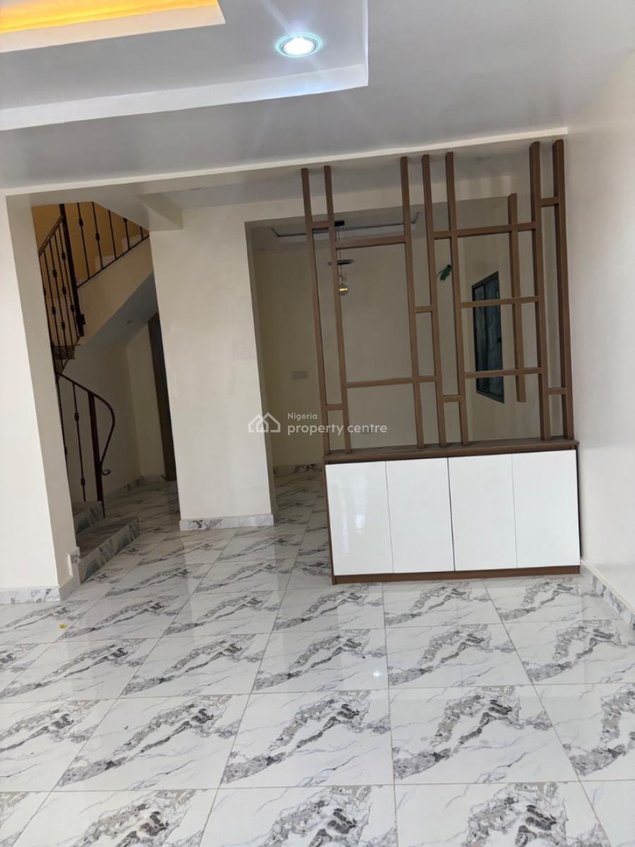 Newly Built 4 Bedroom Terrace Duplex with Bq, Wuse, Abuja, Terraced Duplex for Rent
