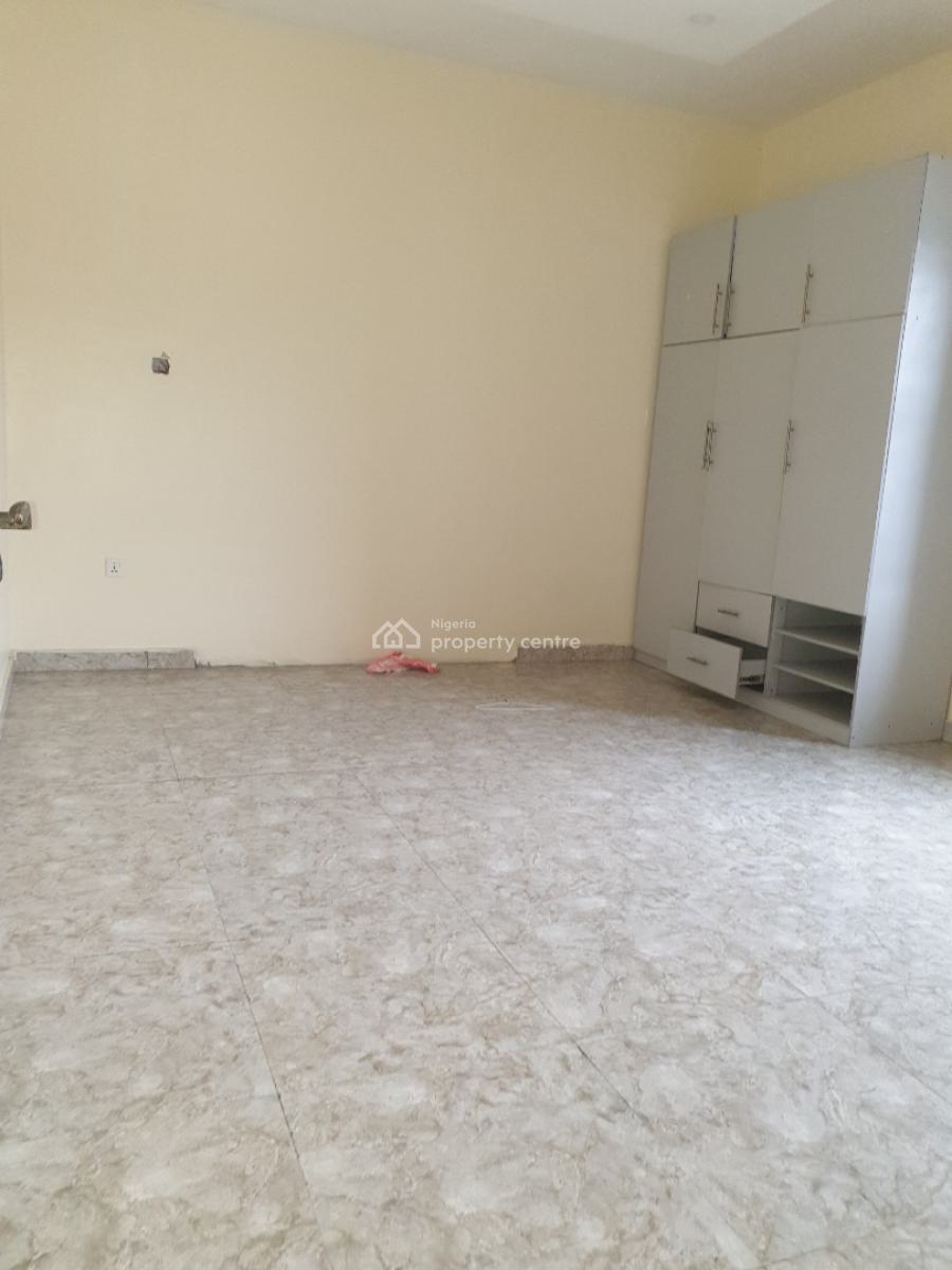 Spacious 2bedroom Flat, Ilasan Lekki, Lekki, Lagos, Flat / Apartment for Rent