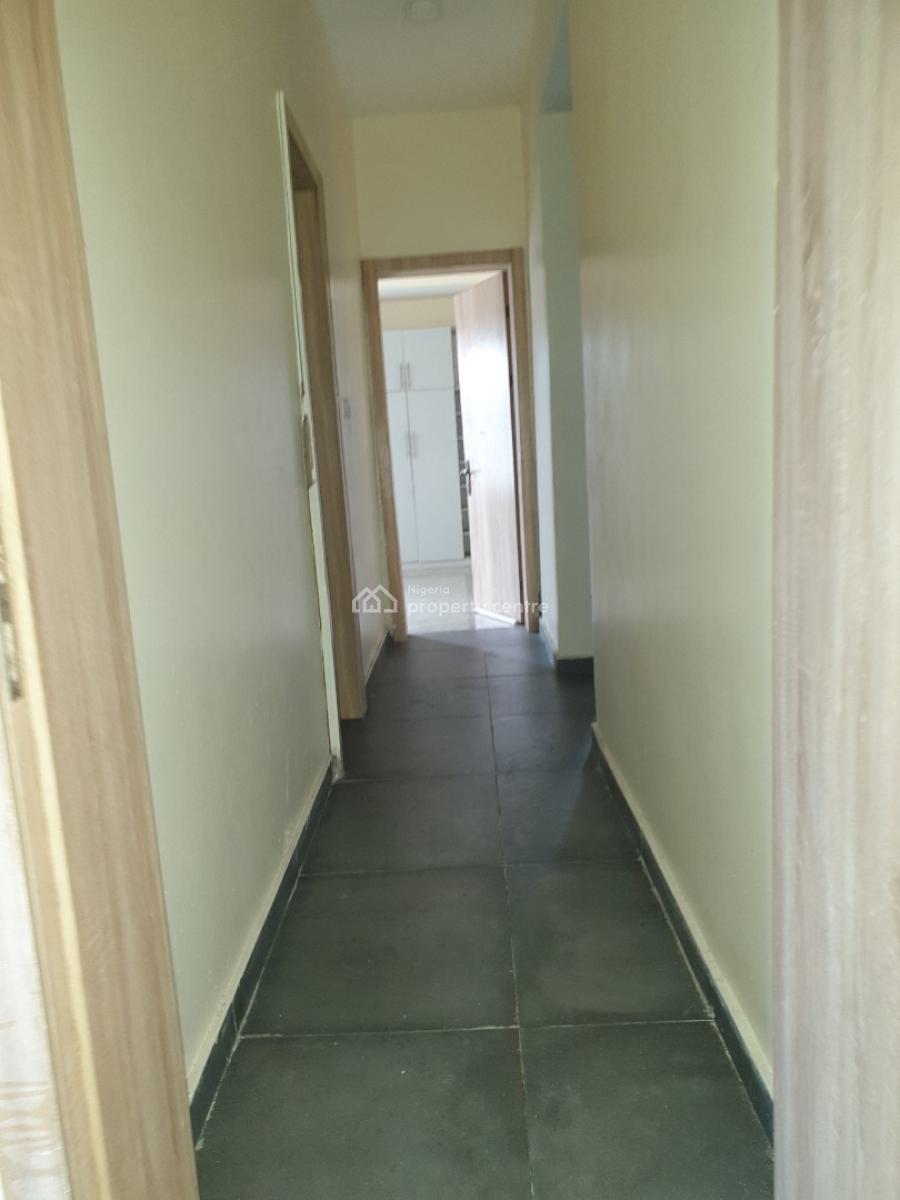 Spacious 2bedroom Flat, Ilasan Lekki, Lekki, Lagos, Flat / Apartment for Rent