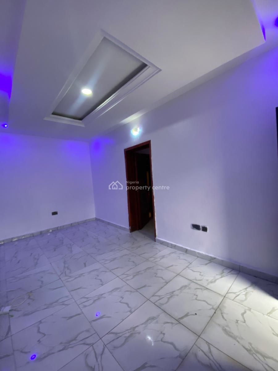 an Executive One Bedroom Flat, Thera Peace Estate Besides Blenco Mall Sangotedo Ajah, Lekki, Lagos, Mini Flat (room and Parlour) for Rent