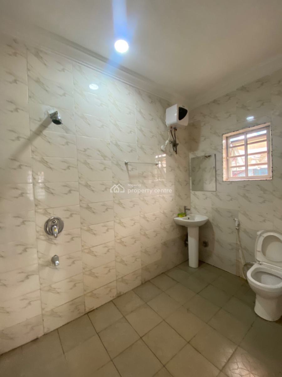 an Executive One Bedroom Flat, Thera Peace Estate Besides Blenco Mall Sangotedo Ajah, Lekki, Lagos, Mini Flat (room and Parlour) for Rent