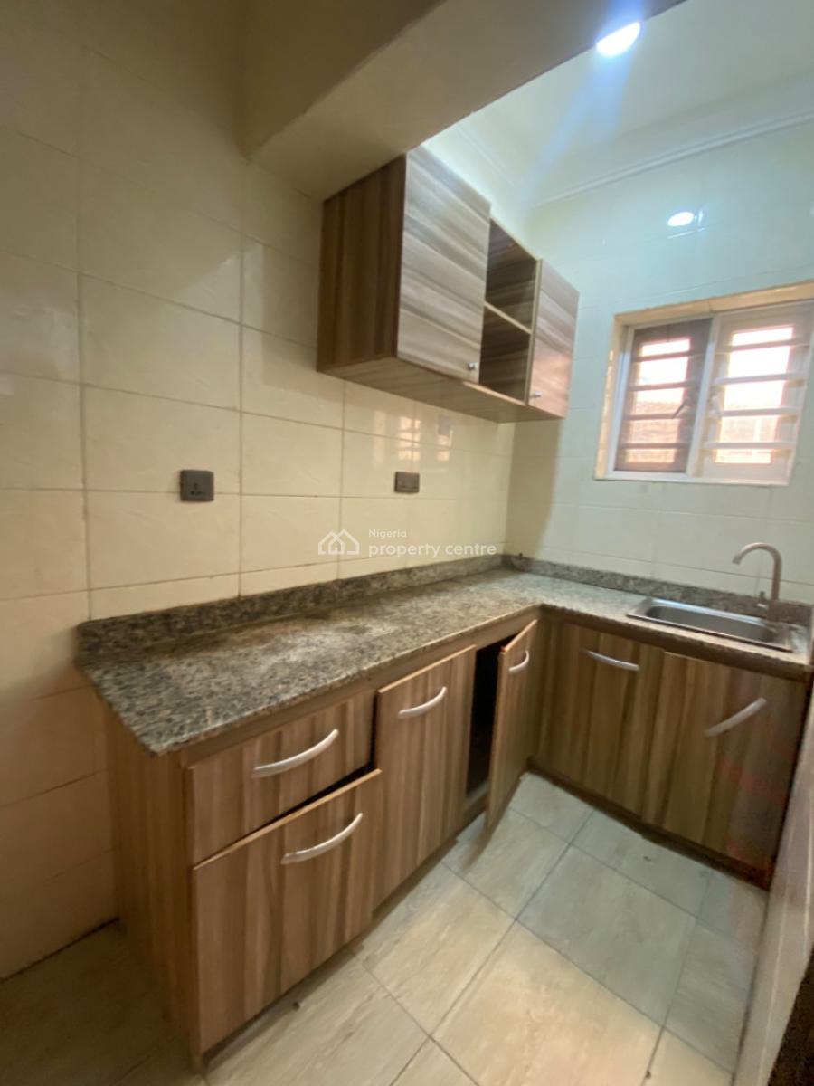 an Executive One Bedroom Flat, Thera Peace Estate Besides Blenco Mall Sangotedo Ajah, Lekki, Lagos, Mini Flat (room and Parlour) for Rent