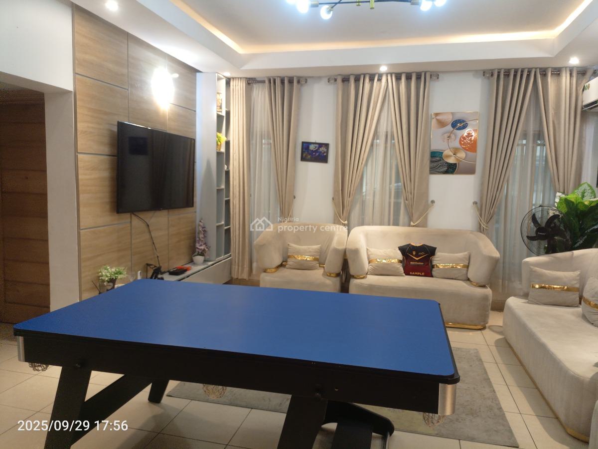3 Bedrooms Luxurious Furnished Apartment, Lbs, Olokonla, Ajah, Lagos, Flat / Apartment Short Let