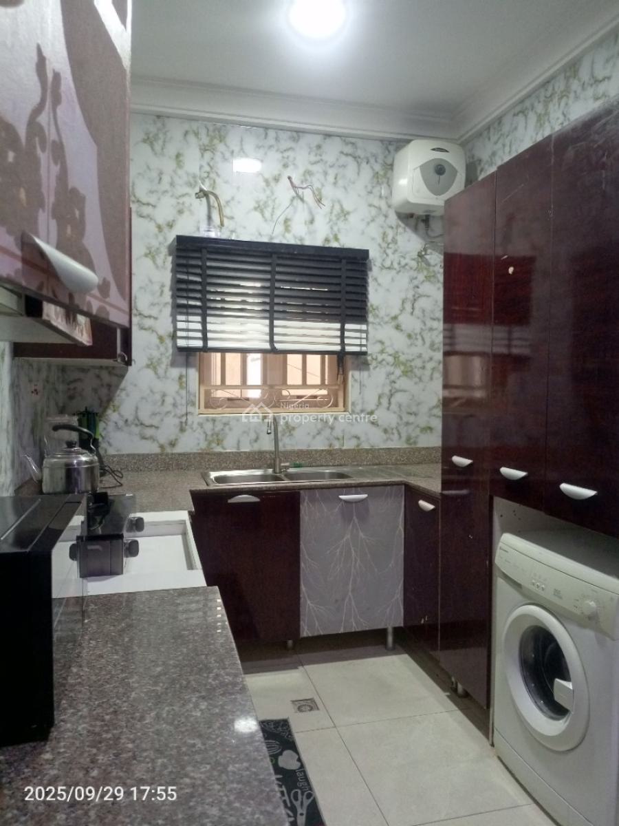 3 Bedrooms Luxurious Furnished Apartment, Lbs, Olokonla, Ajah, Lagos, Flat / Apartment Short Let