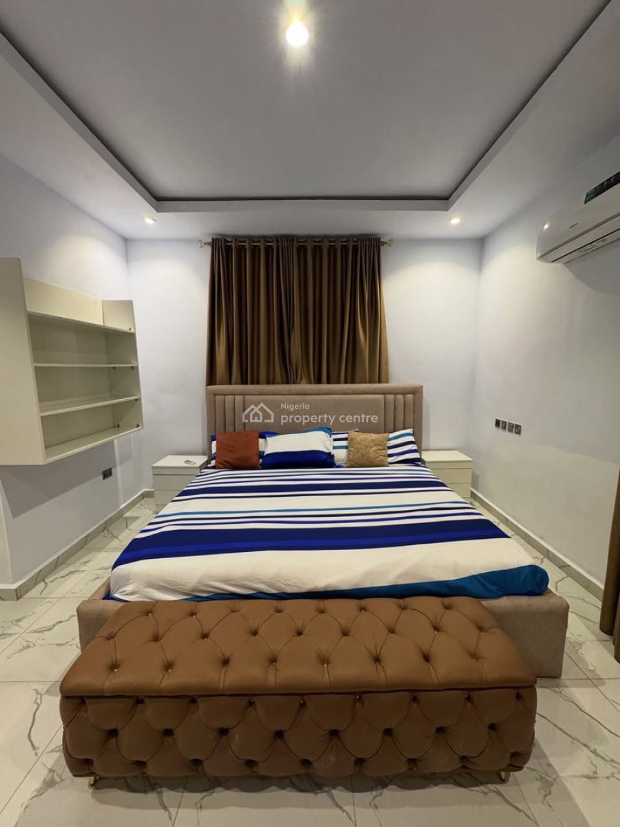 Fully Furnished 3 Bedrooms Spacious Apartment, Good Access Road, Guzape District, Abuja, Flat / Apartment for Rent