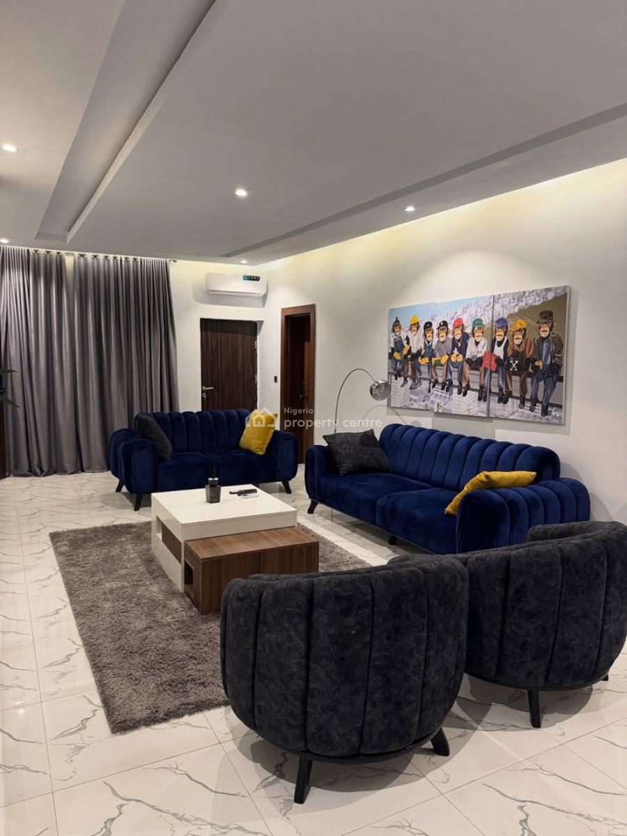 Fully Furnished 3 Bedrooms Spacious Apartment, Good Access Road, Guzape District, Abuja, Flat / Apartment for Rent