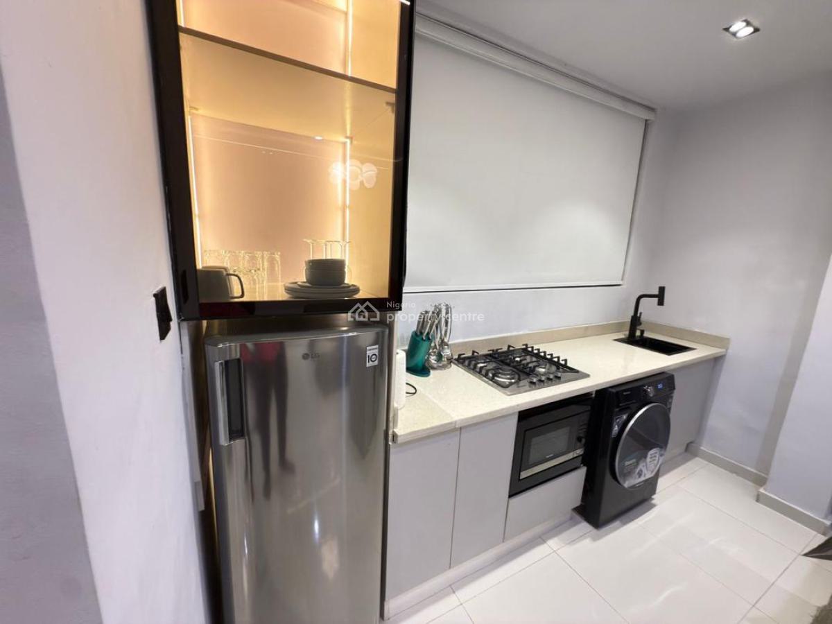 Luxury One Bedroom Apartment with Swimming Pool, Keffi Suites, Ikoyi, Lagos, Flat / Apartment Short Let