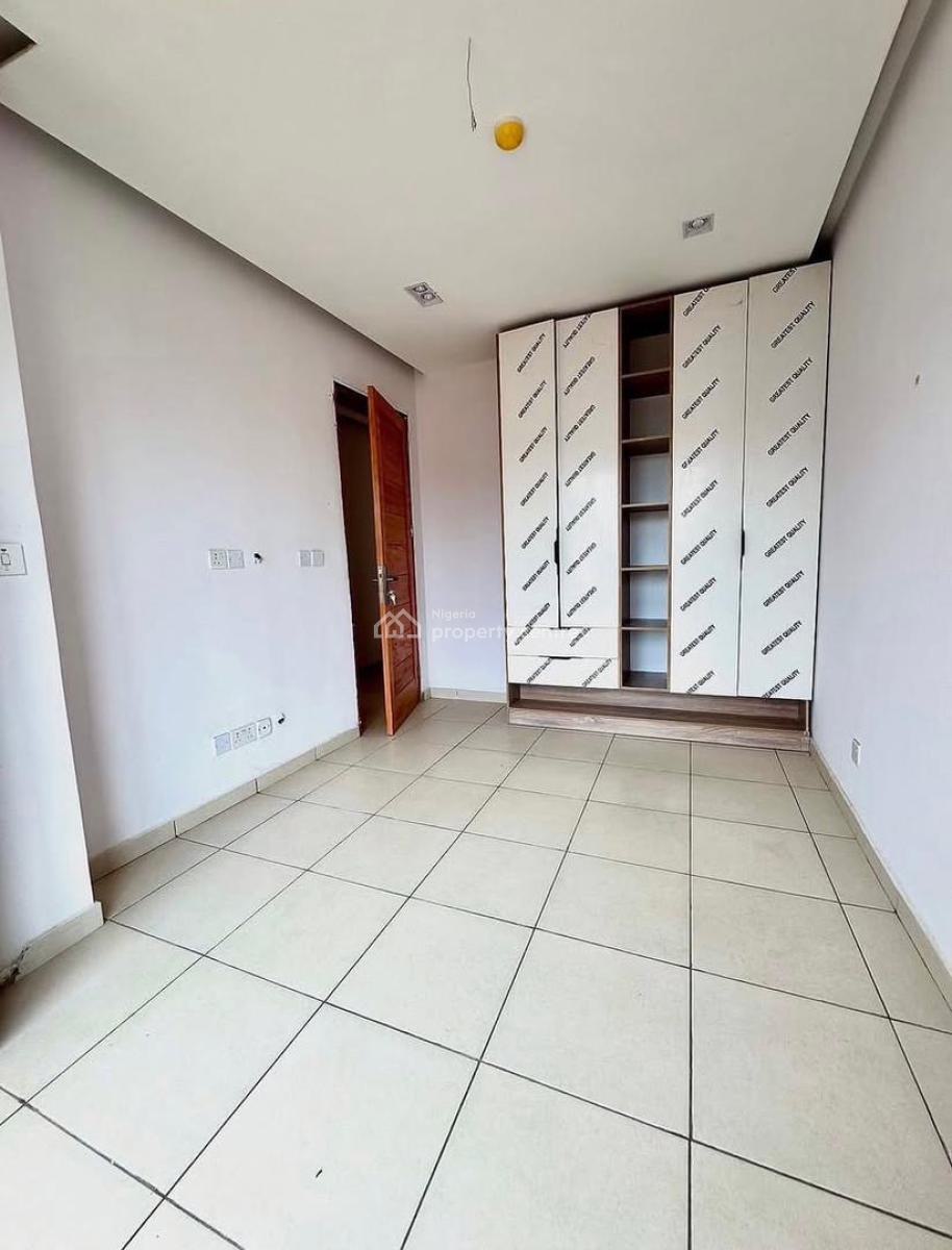 a Luxury 2 Bedroom with Swimming Pool and Gym in a Prime Location, Ologolo, Lekki, Lagos, Flat / Apartment for Rent