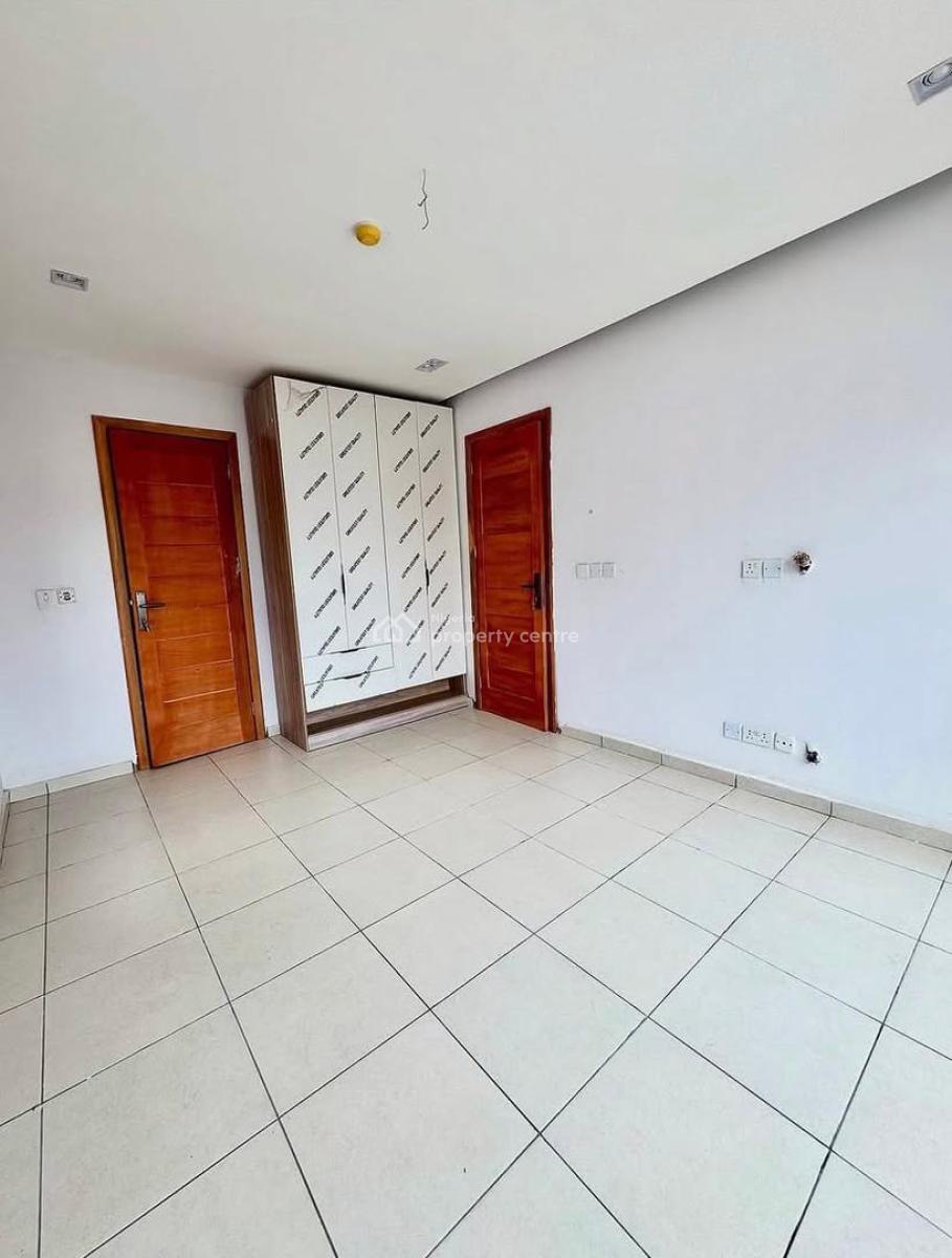 a Luxury 2 Bedroom with Swimming Pool and Gym in a Prime Location, Ologolo, Lekki, Lagos, Flat / Apartment for Rent