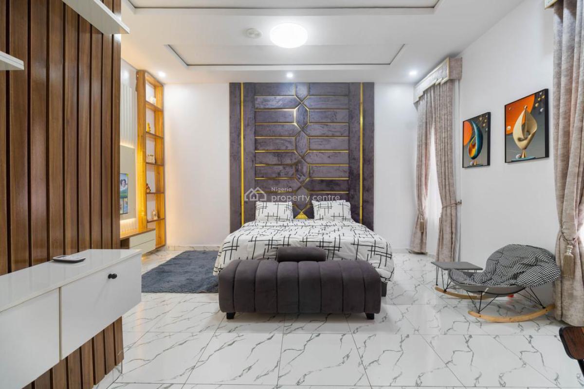 Luxury Sharp 4 Bedrooms Apartment with Ps5 & Swimming Pool, Orchid Road, Lekki, Lagos, Flat / Apartment Short Let